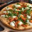 Lachs Pizza