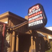 Bennett's Pit Bar-b-que Restaurant In Gatl