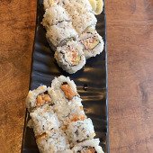 Doraku Sushi Kaka'ako