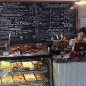 Little Notch Bakery And Café