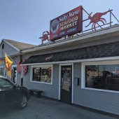 Salty Wave Seafood Market In Harr