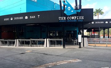 The Cowfish Sushi Burger