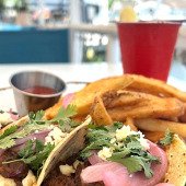 Vola’s Dockside Grill And Hi-tide Lounge